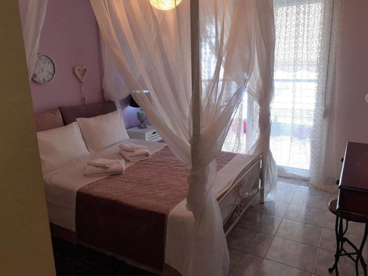Old City Apartment Volos Esterno foto