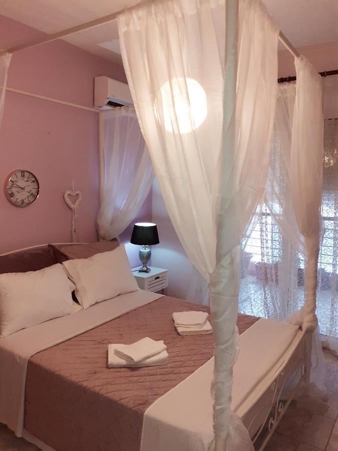 Old City Apartment Volos Esterno foto